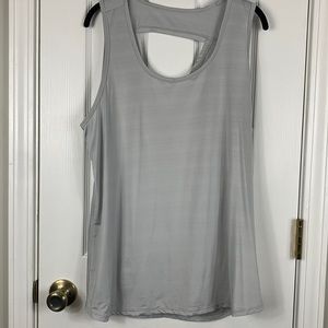 RBX X-Dri light grey tank top striped with V cut out in back size XL